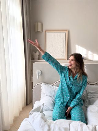 Konečně slunce! Taky máte najednou pocit, že všechno zvládnete? (alespoň do oběda).😉 Btw. tmavovlasá Kristýna v našem...